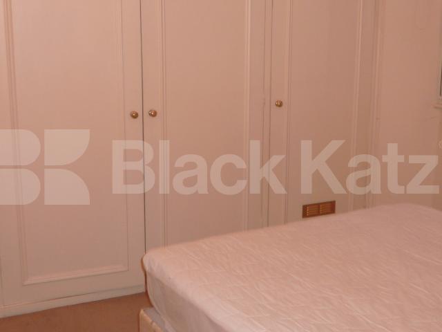 			NEW INSTRUCTION & NEAR REGENTS PARK!, 1 Bedroom, 1 bath, 1 reception Flat			 Nottingham Place, BAKER STREET 